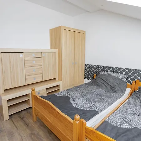 Nyaraló Piechowscy Lipnica